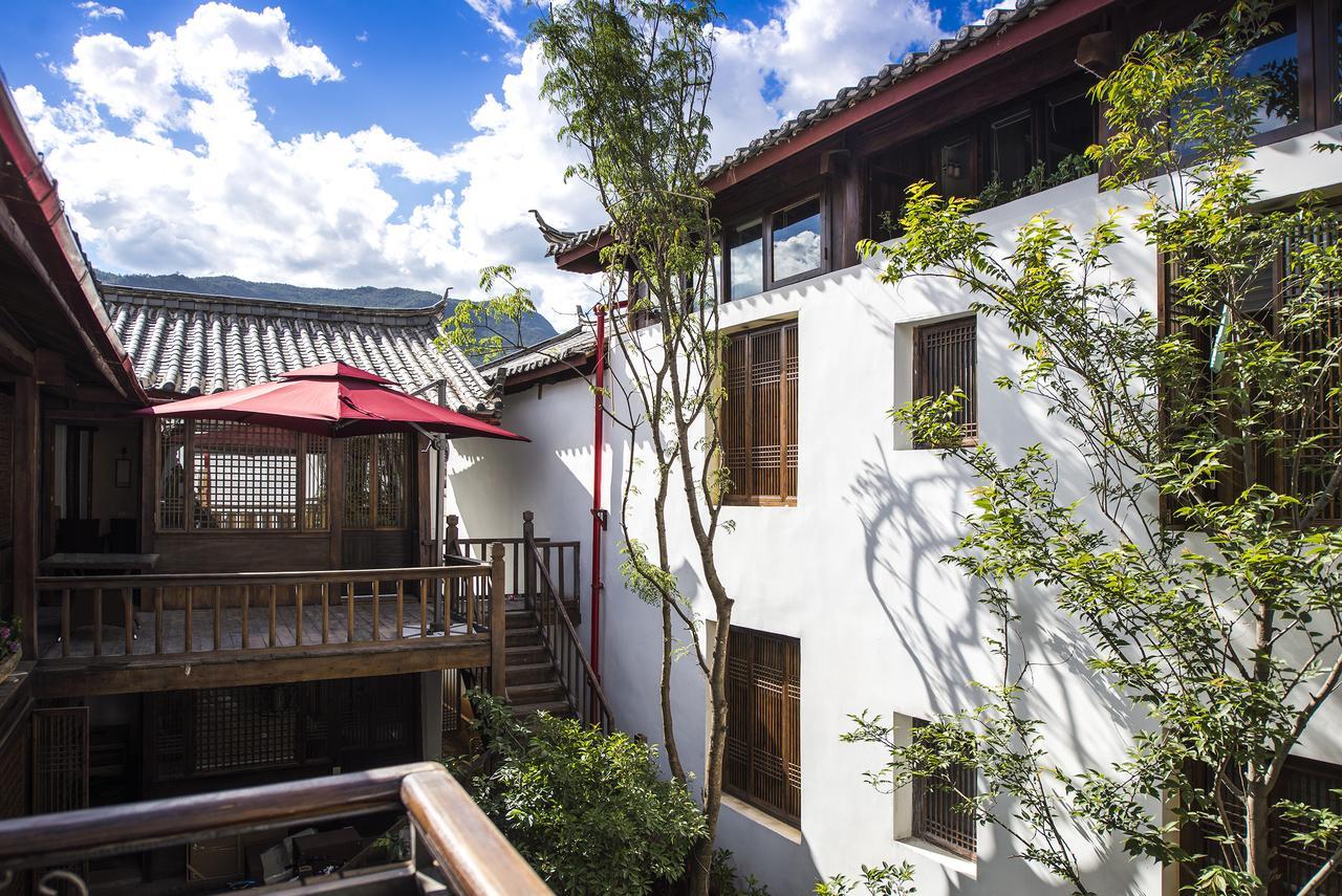 Lijiang Cheriton Hotel Exterior photo