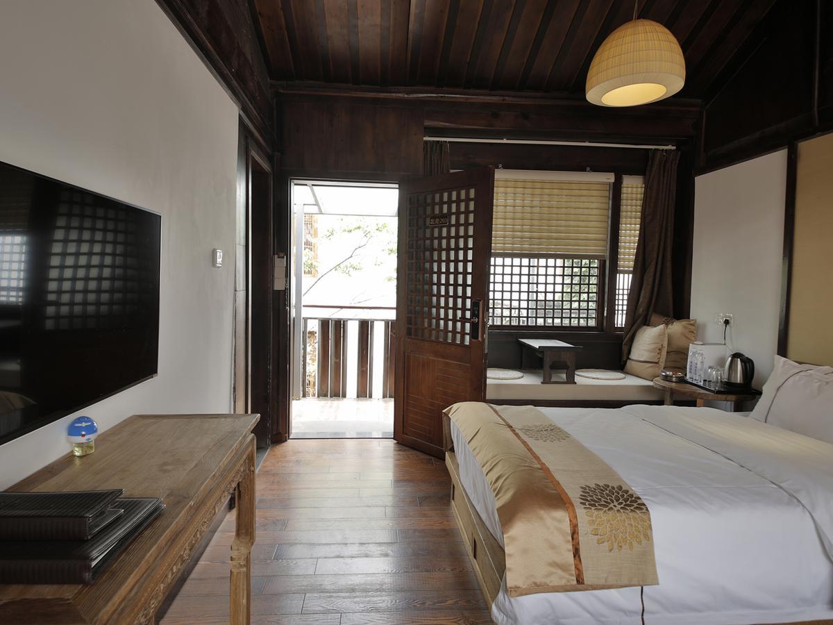 Lijiang Cheriton Hotel Exterior photo