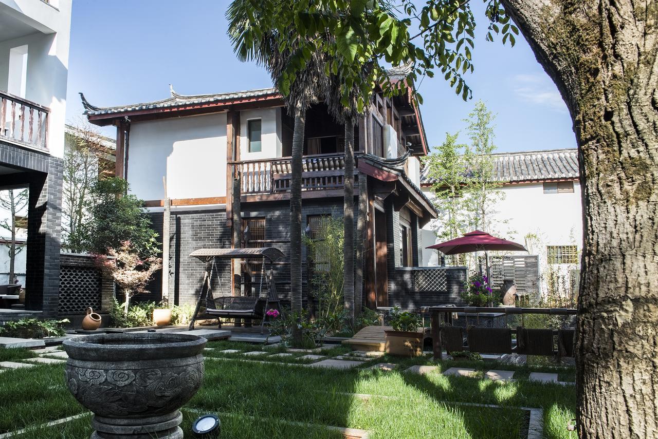 Lijiang Cheriton Hotel Exterior photo